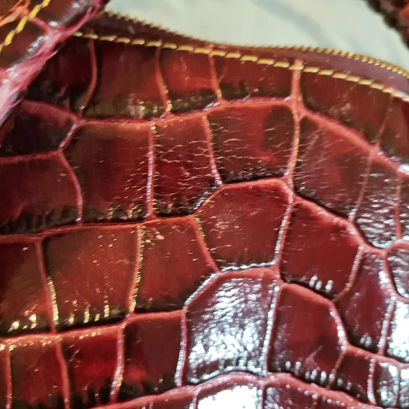 Dooney & Bourke Croco Fino Small Leather Satchel Bordeaux ~ Stunning! FINAL! - Picture 14 of 16